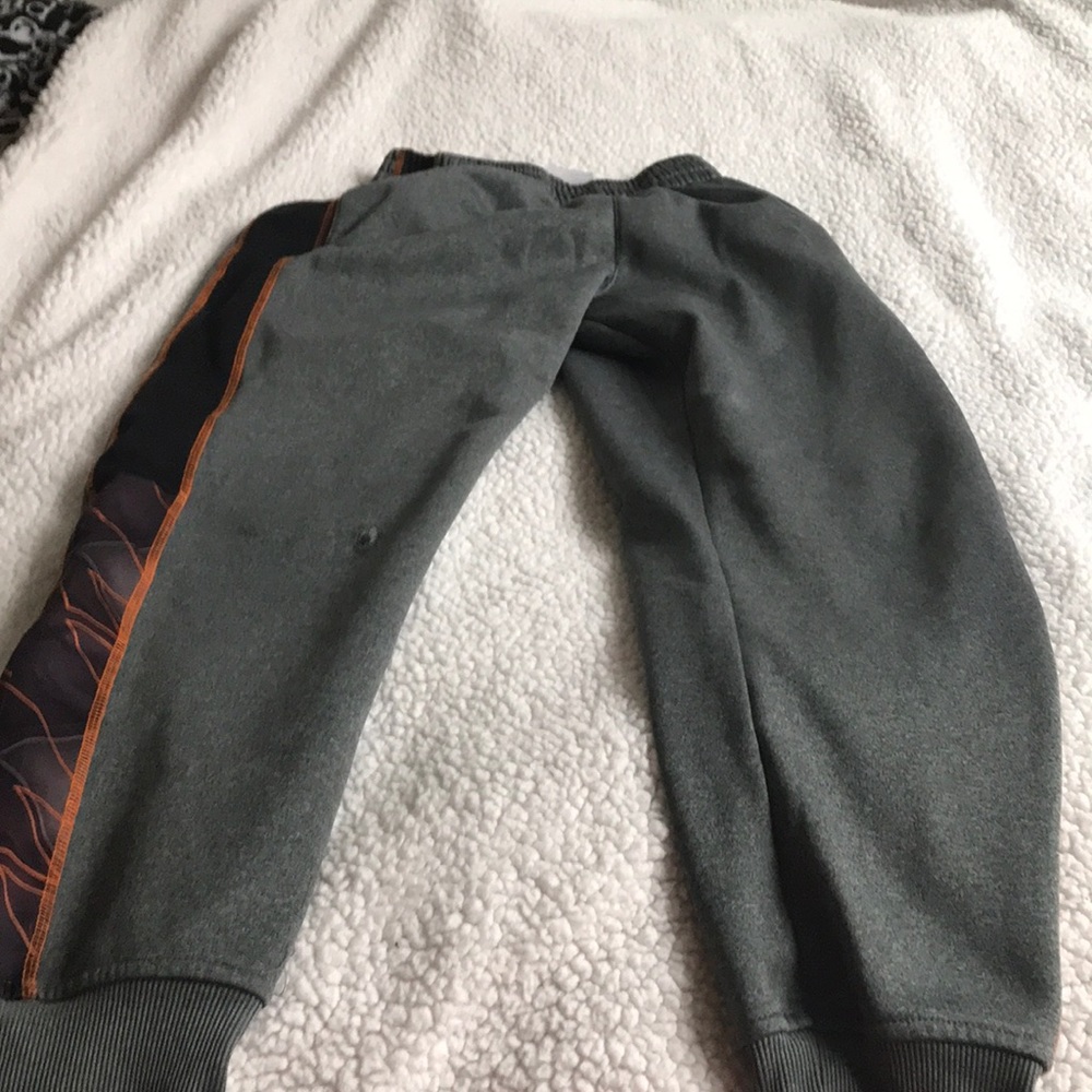 Two sweat pants.